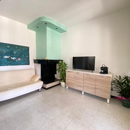 Villetta - 7' A Piedi Dal Mare - Wifi - Free Parking San Foca Exterior photo